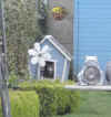 Tuin 27 april 2012.jpg (69357 bytes)